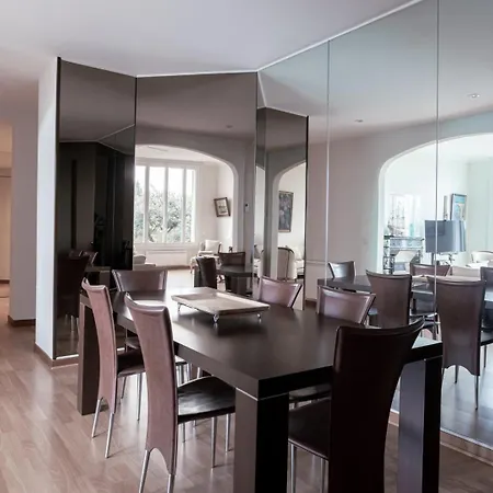 Les Pins Un Havre De Paix Pres De La Plage, Luxe Pour Familles Ou Petits Groupes Apartment Cannes